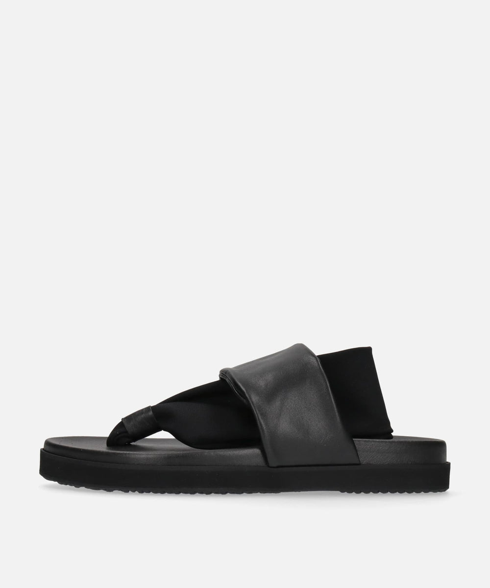 sp-1706-black-01_f285844b-213f