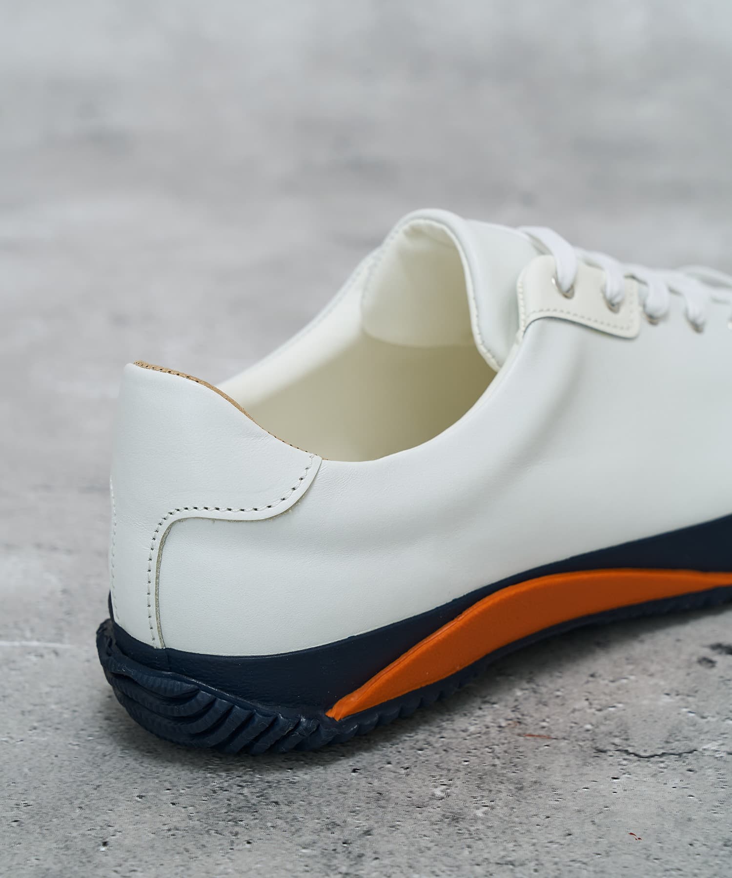 SP-170IL White - SPINGLE