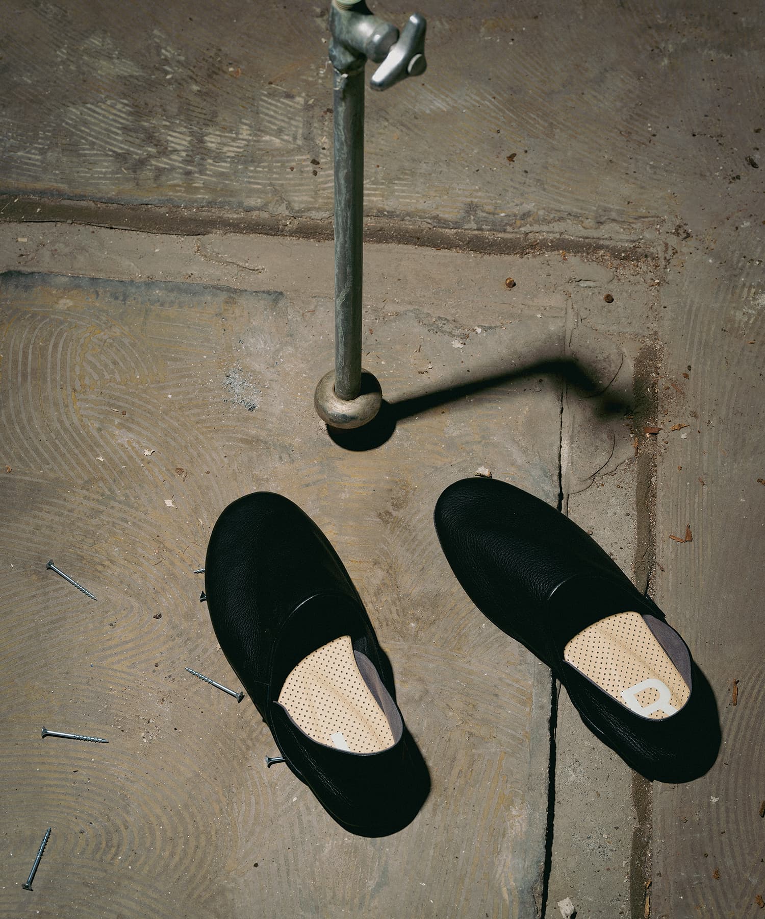 SP-1781TCM2 Black/Beige - SPINGLE