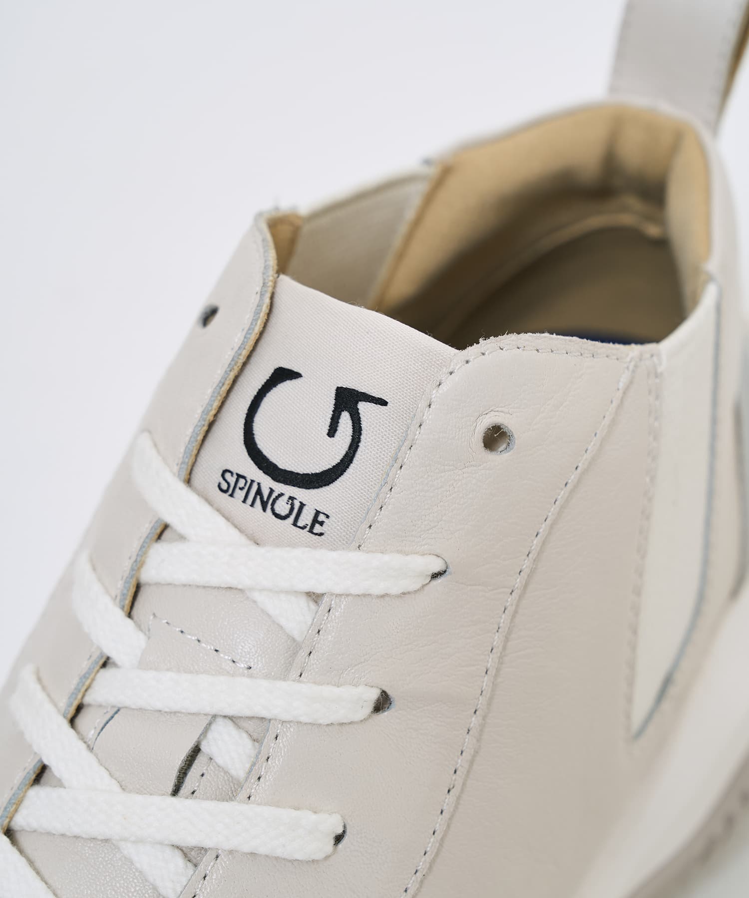 SP-1909 Ivory - SPINGLE