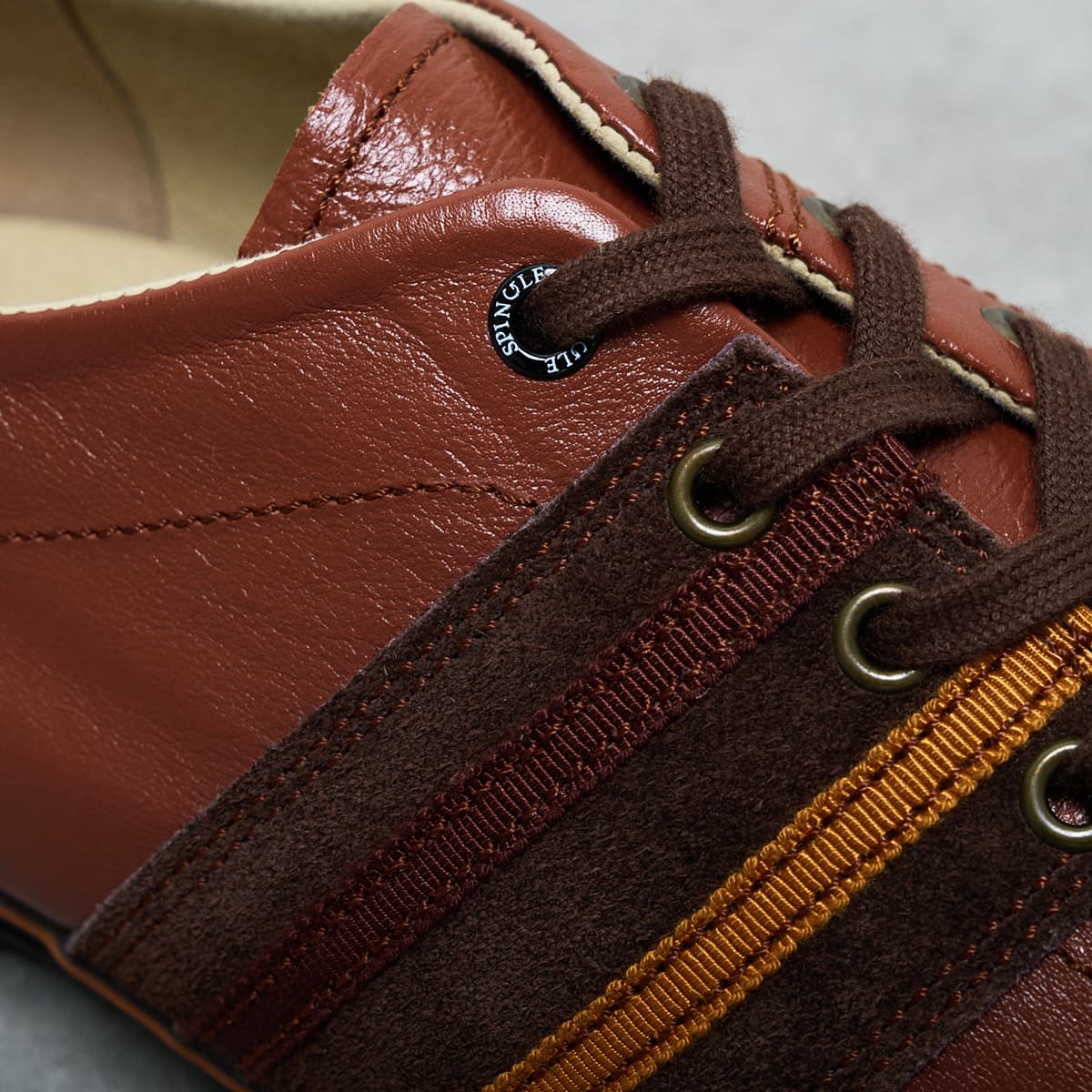 SP-198 Red Brown - SPINGLE