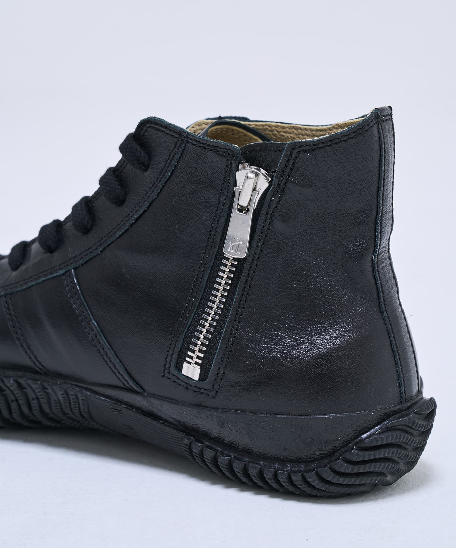 SPINGLE SP-443 Black